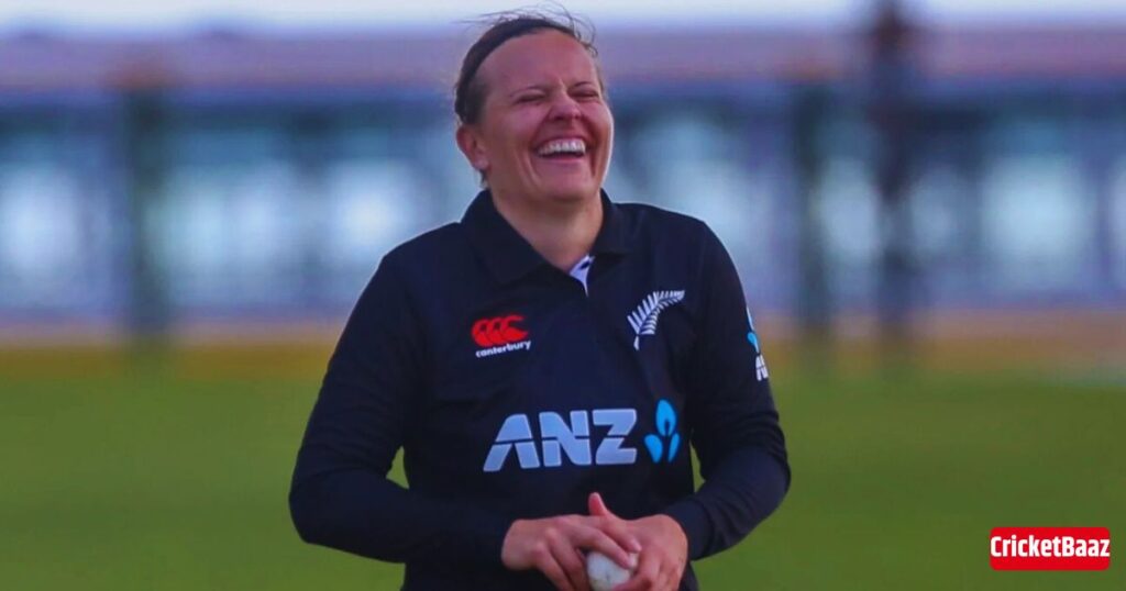 Ellyse Perry से लेकर Shabnim Ismail तक – जानिए Cricket History की 5 सबसे तेज़ महिला गेंदबाज़ें